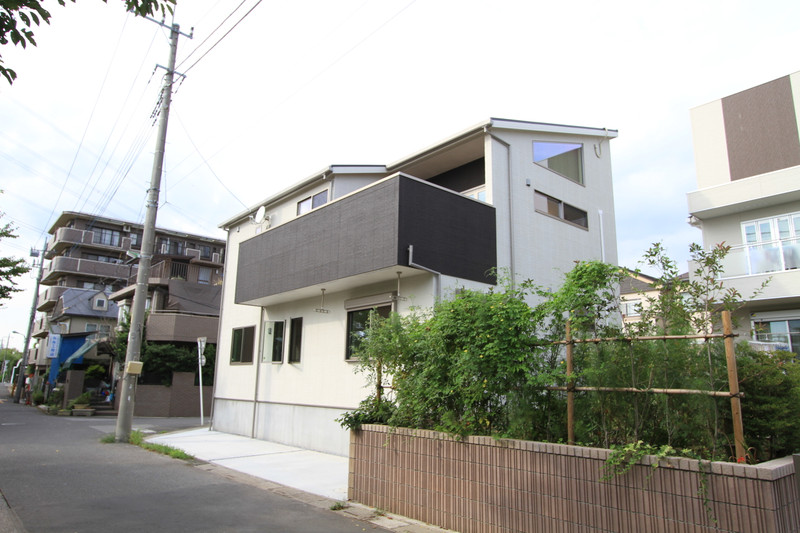 永大建設部｜BLOG : 完成！リゾートハウス。
